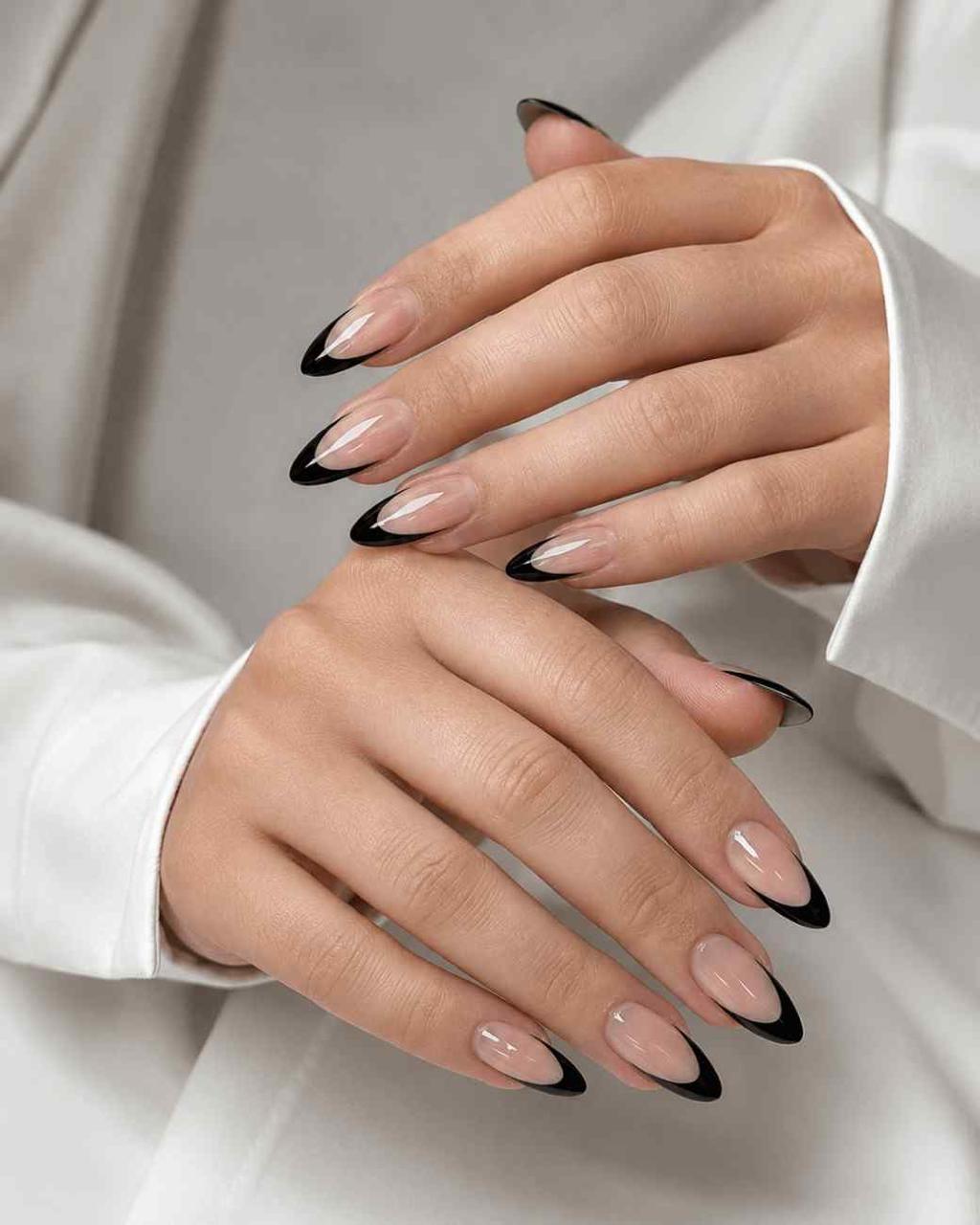 🖤 Black Elegance