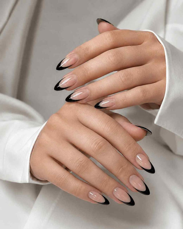 🖤 Black Elegance